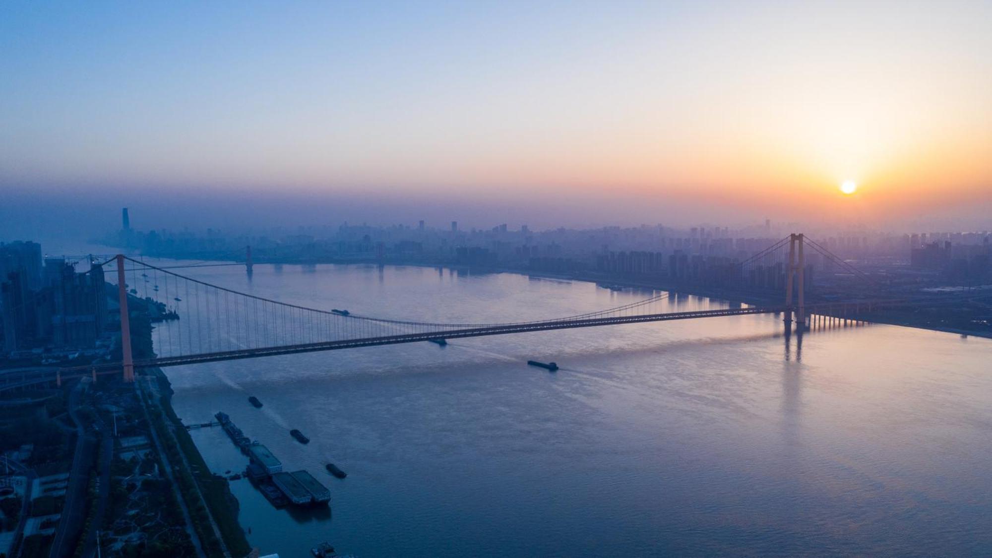 Intercontinental Wuhan By Ihg - Yangtze River View Esterno foto