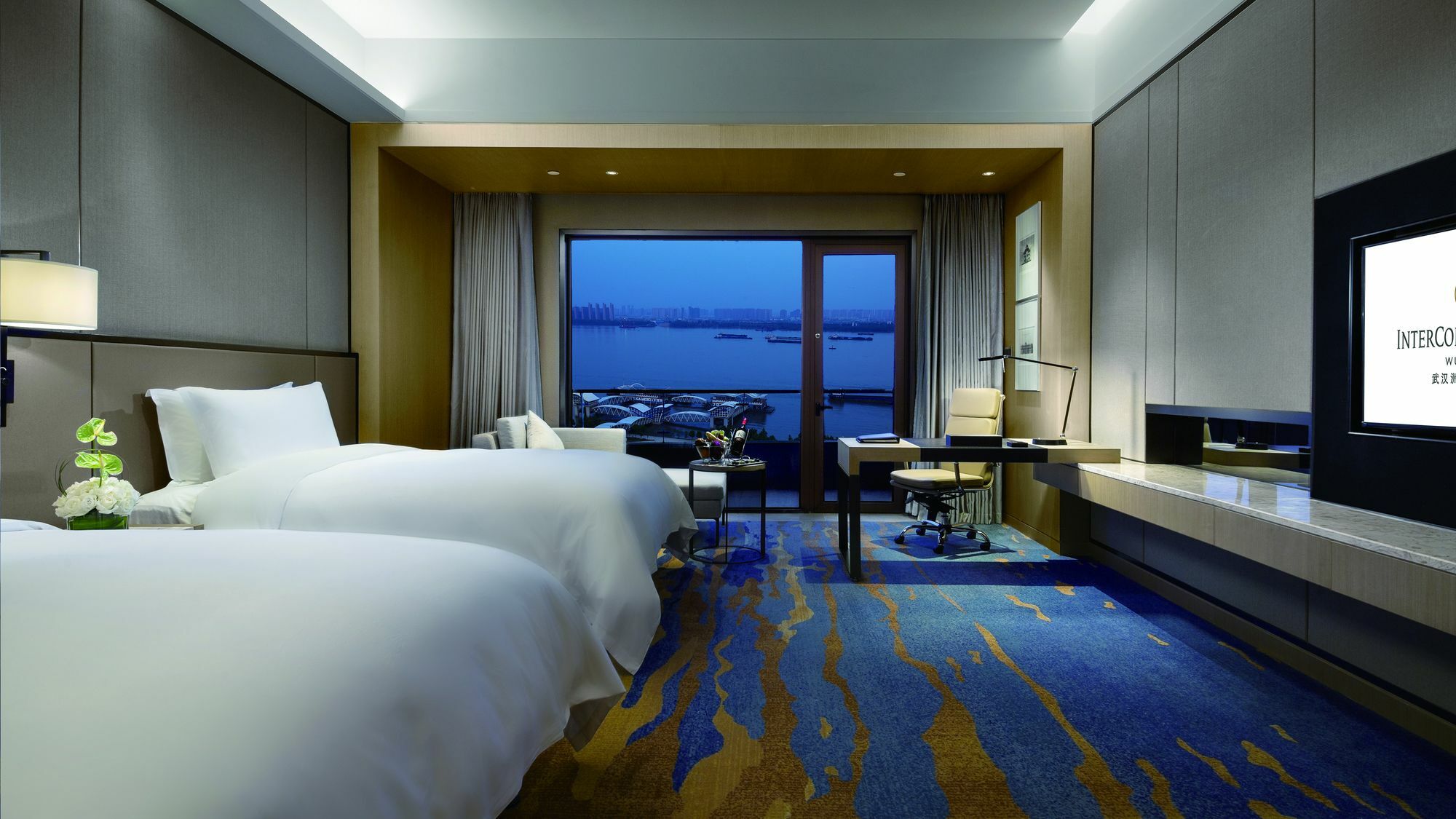 Intercontinental Wuhan By Ihg - Yangtze River View Esterno foto